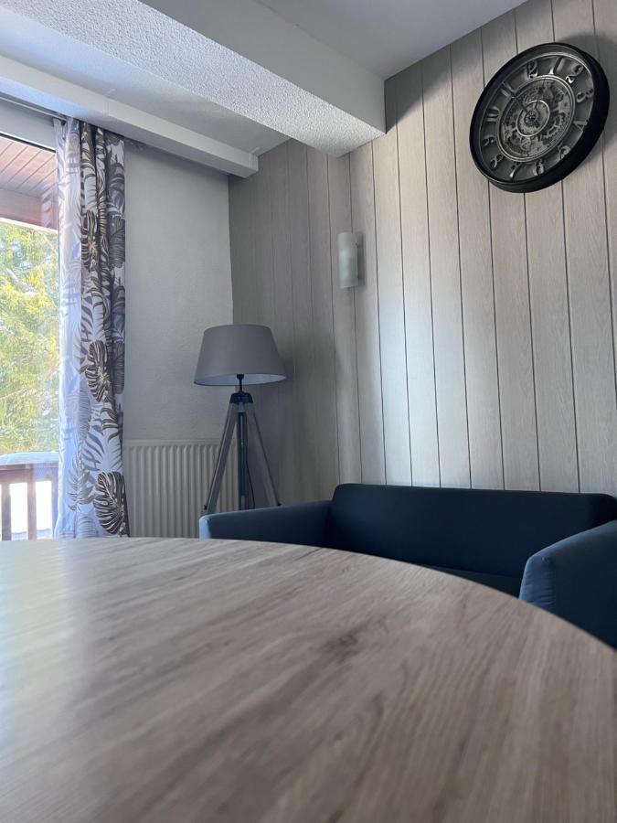 Hostellerie Saint Clement Vic-sur-Cère Екстериор снимка