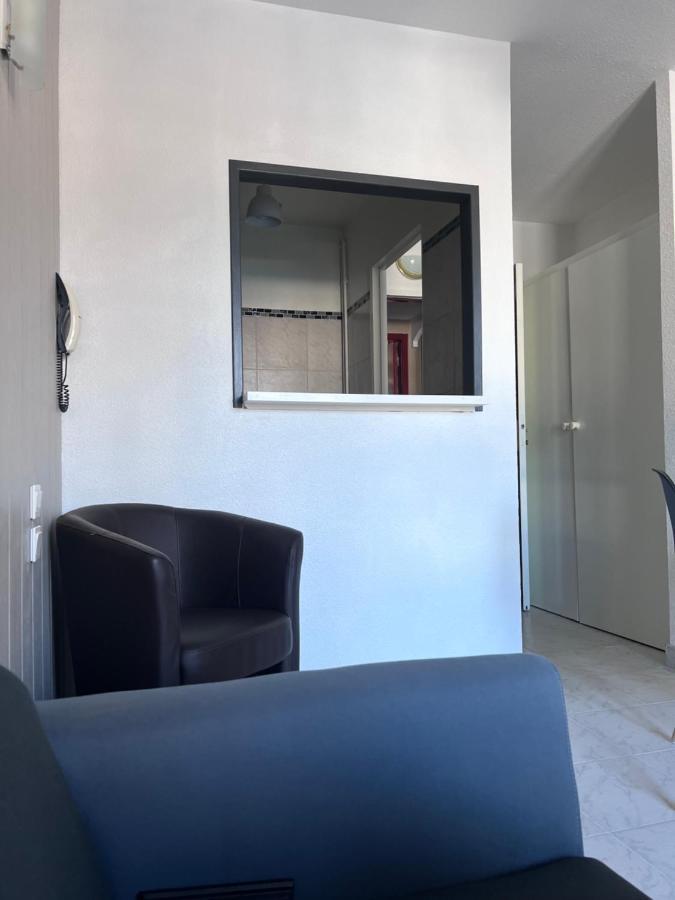 Hostellerie Saint Clement Vic-sur-Cère Екстериор снимка