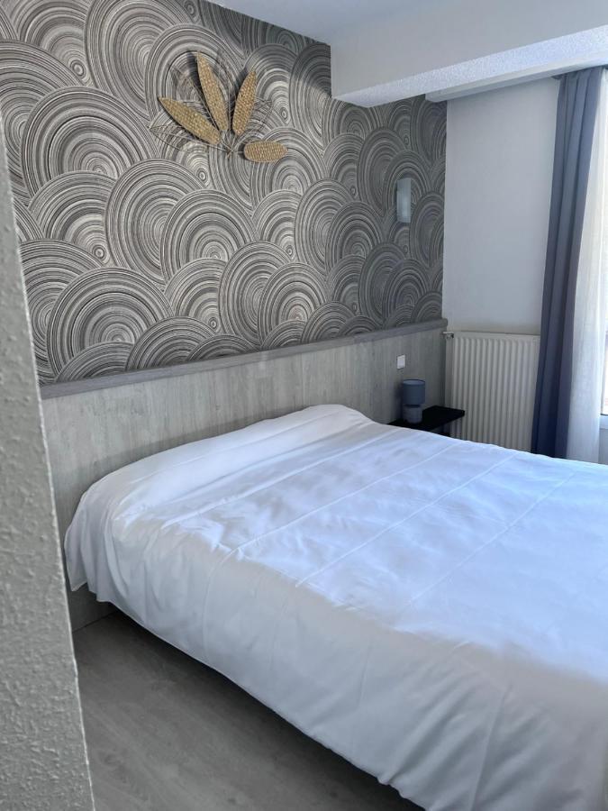 Hostellerie Saint Clement Vic-sur-Cère Екстериор снимка