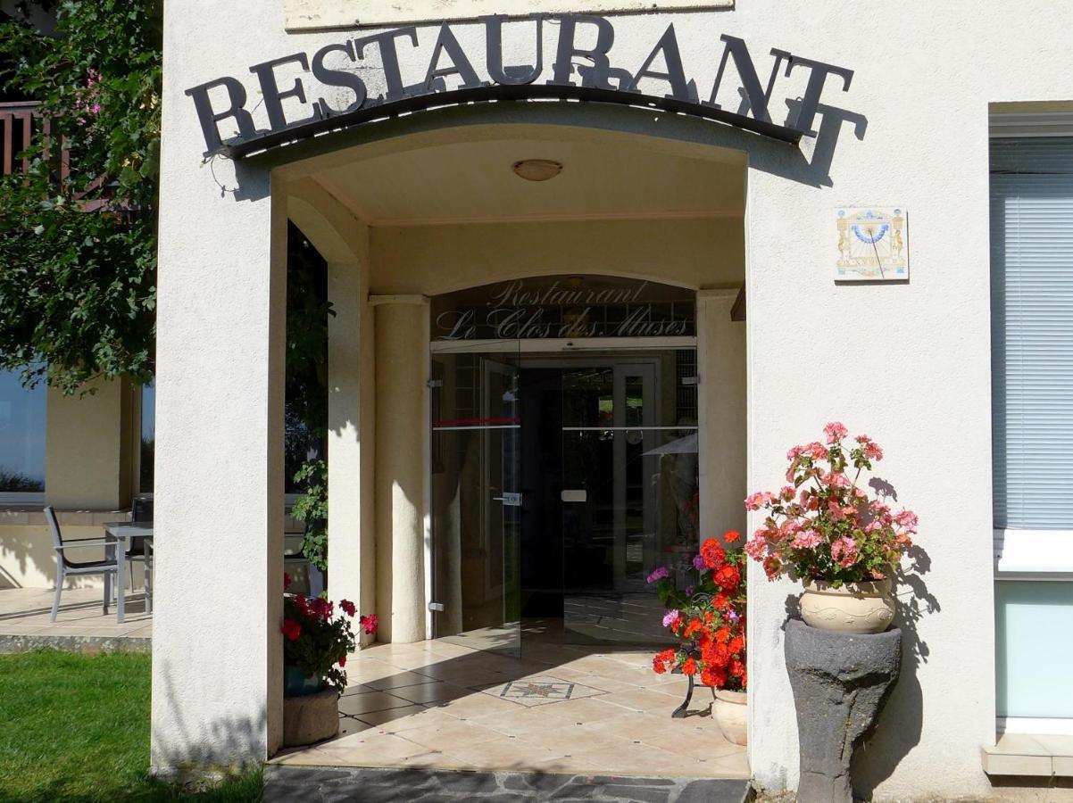 Hostellerie Saint Clement Vic-sur-Cère Екстериор снимка
